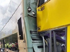 从香港巴士撞车事件看canbus通讯故障检测仪器的