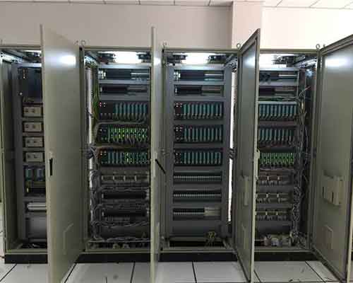 Introduce the PLC controller in a popular question and answe